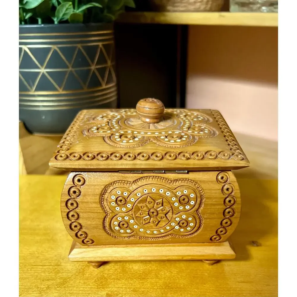 N/A exquisite traditional